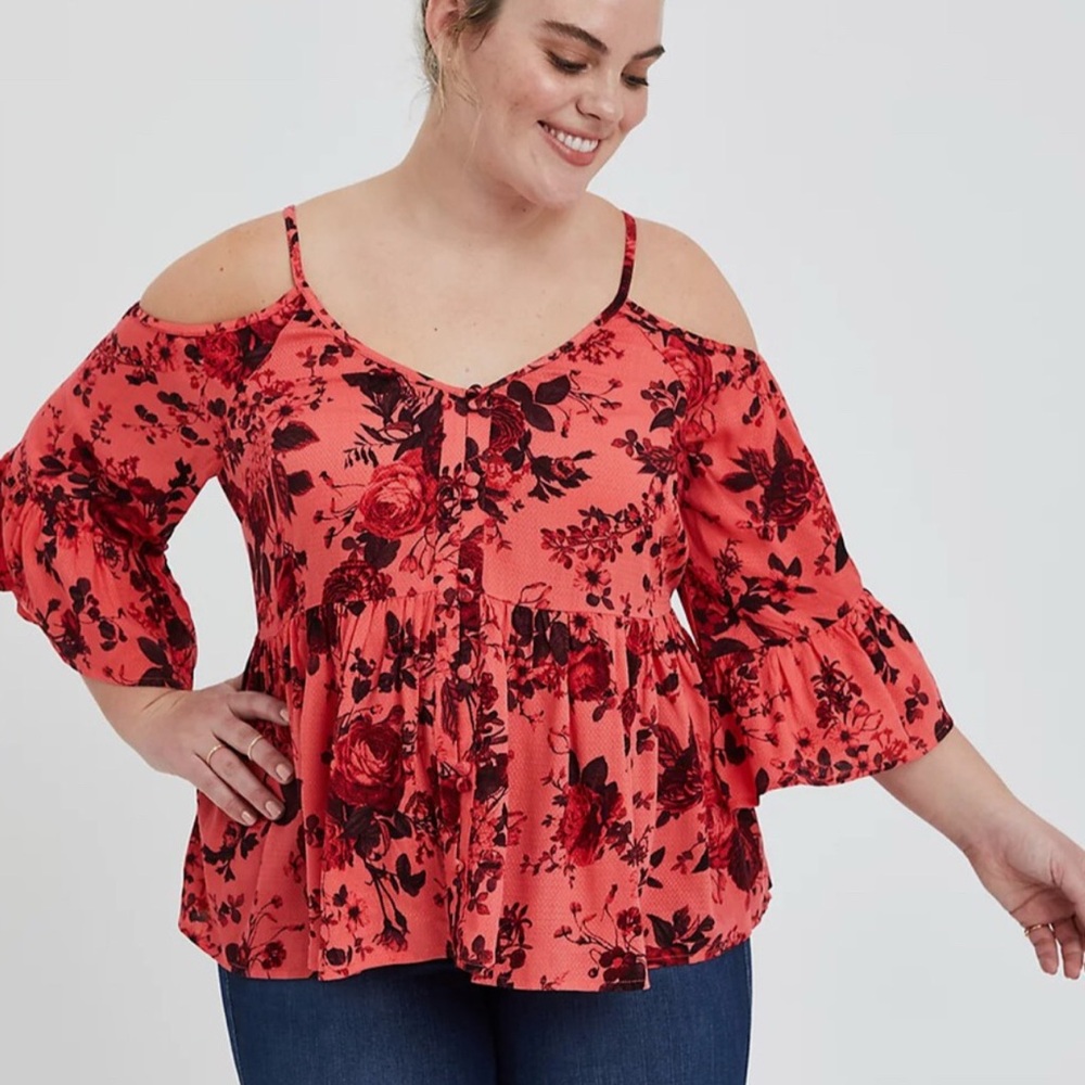 Torrid Floral Cold Shoulder Top - Pink size 2